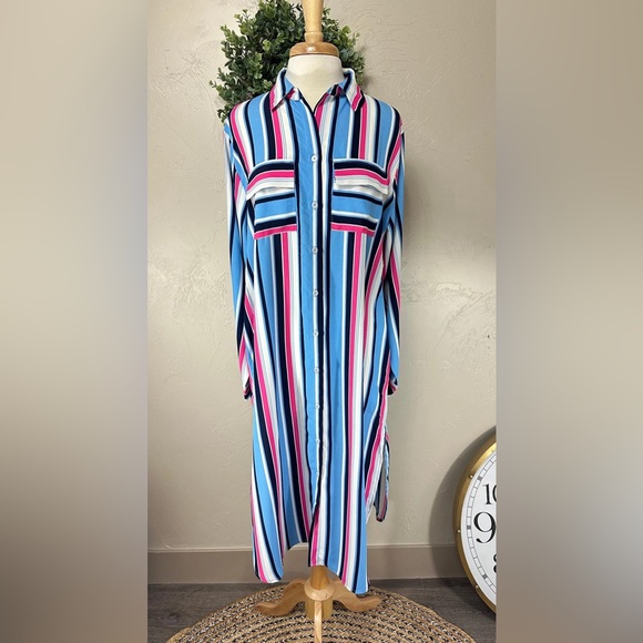 Umgee Dresses & Skirts - Umgee navy and pink striped long button-up